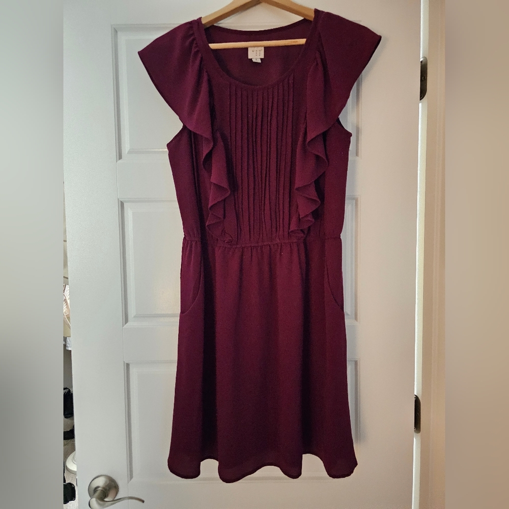 Burgundy formal dress medium